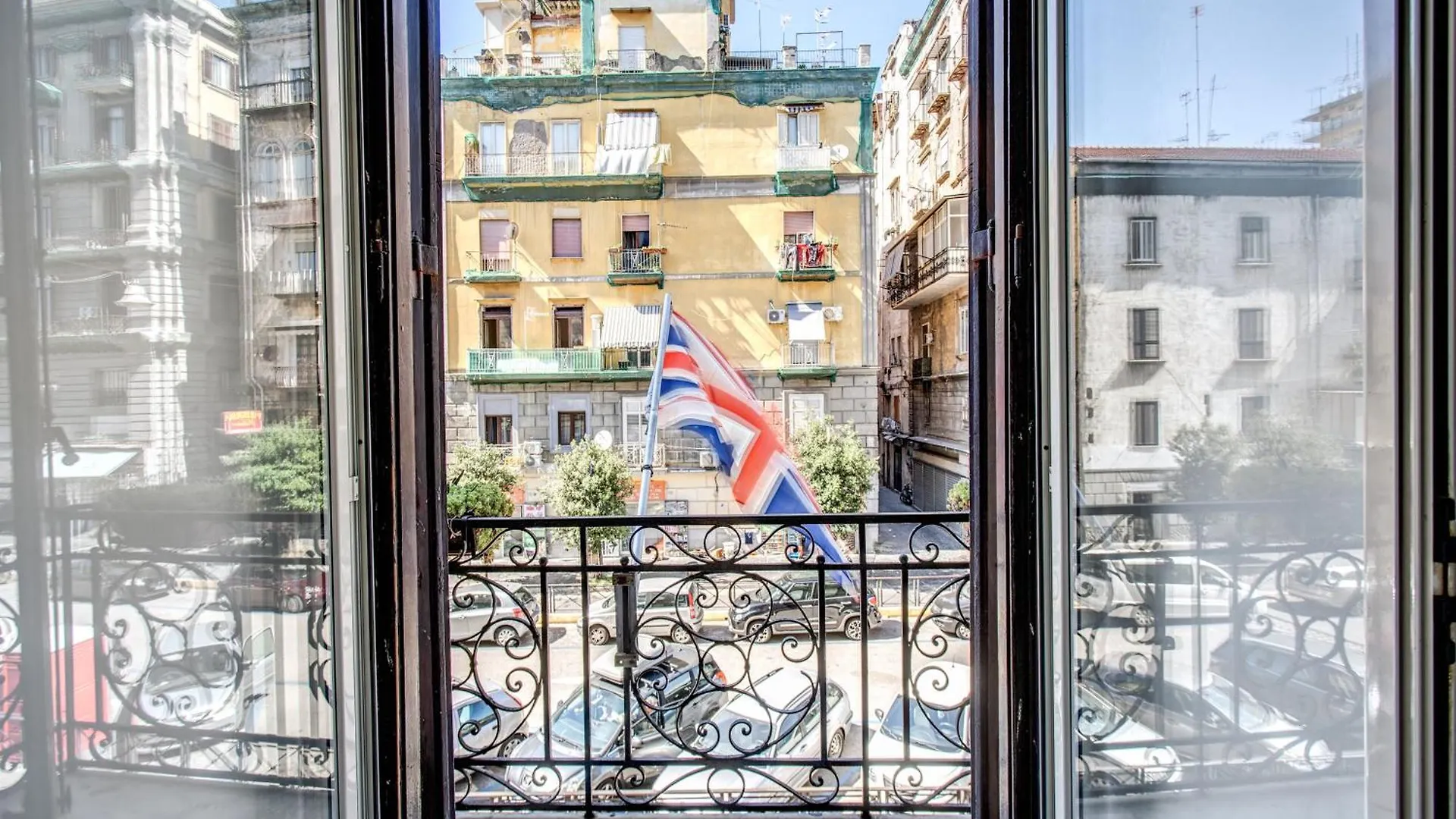 Hotel Garibaldi New Naples