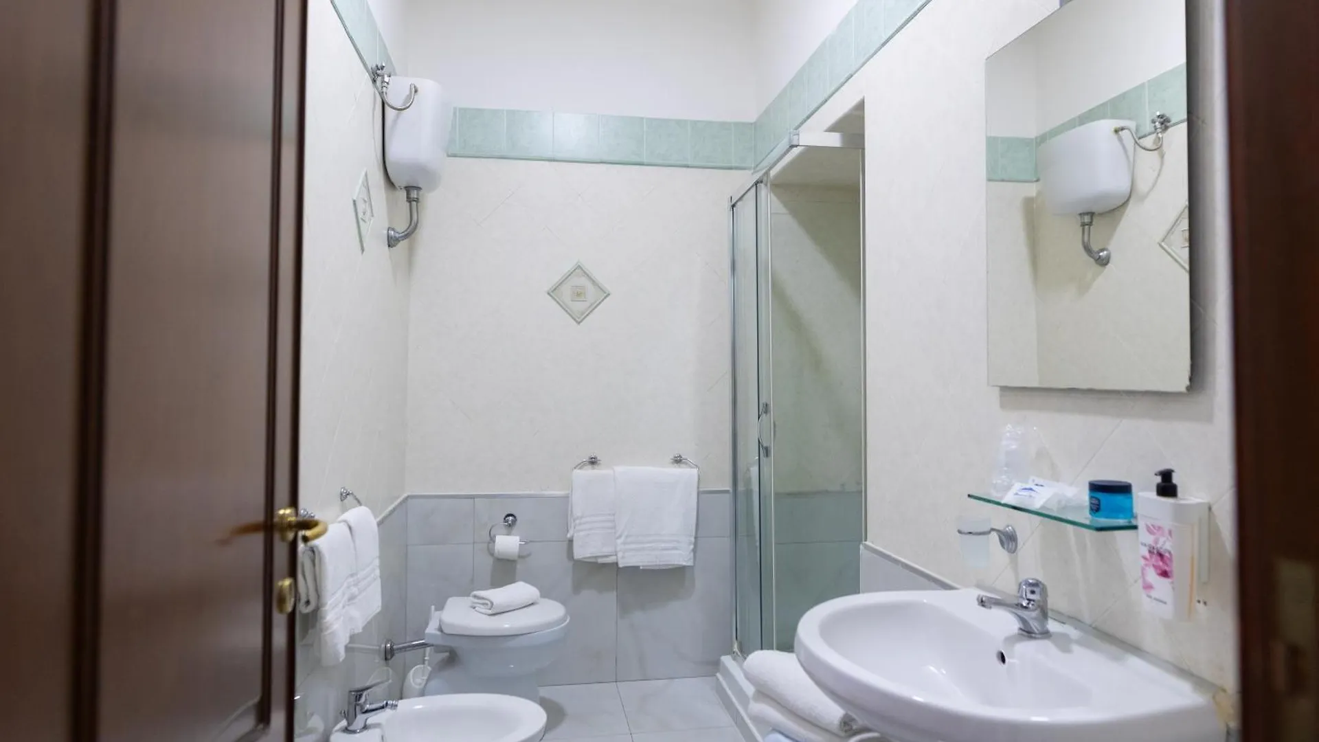 Hotel Garibaldi New Naples Italy