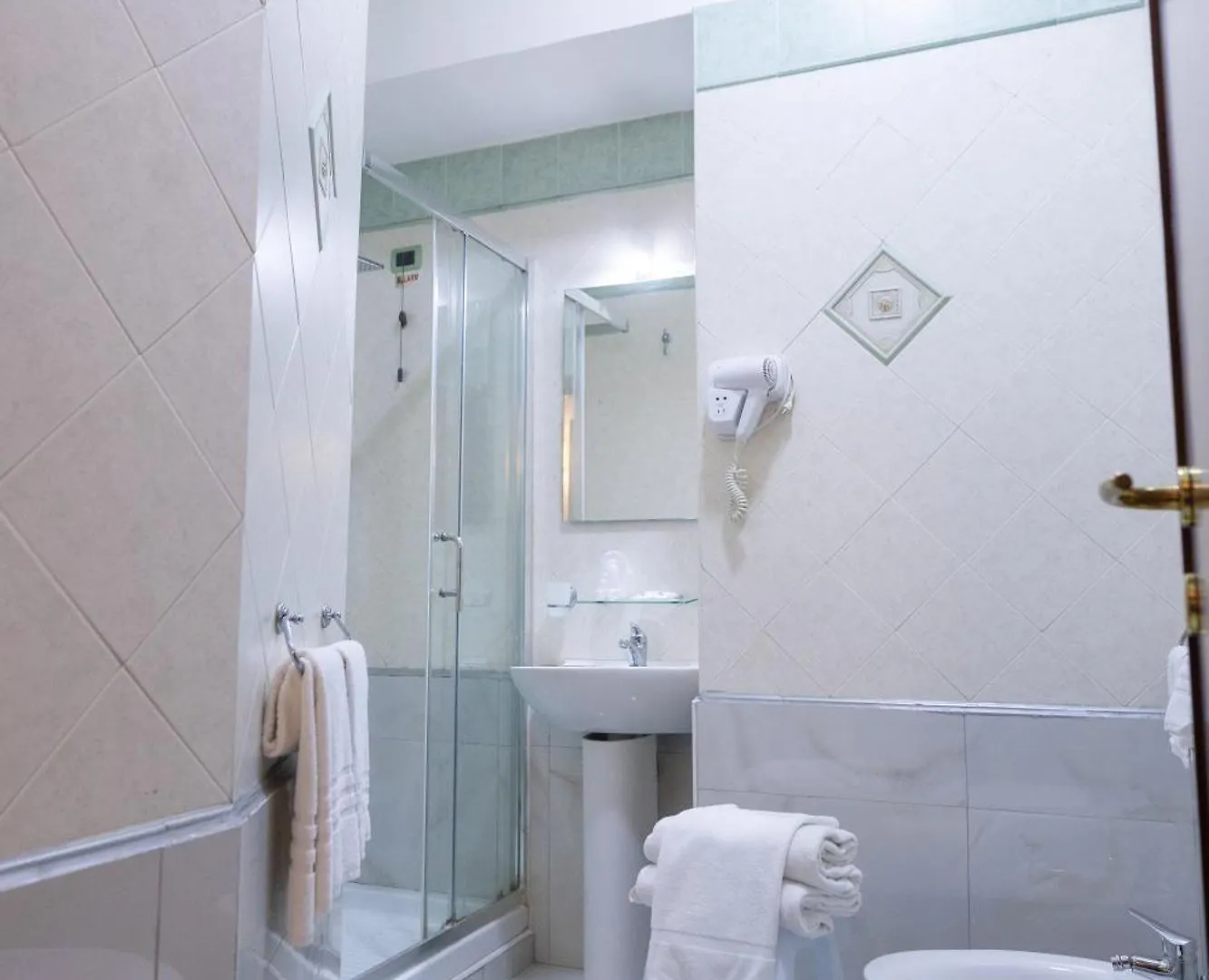 Hotel Garibaldi New Naples Italy