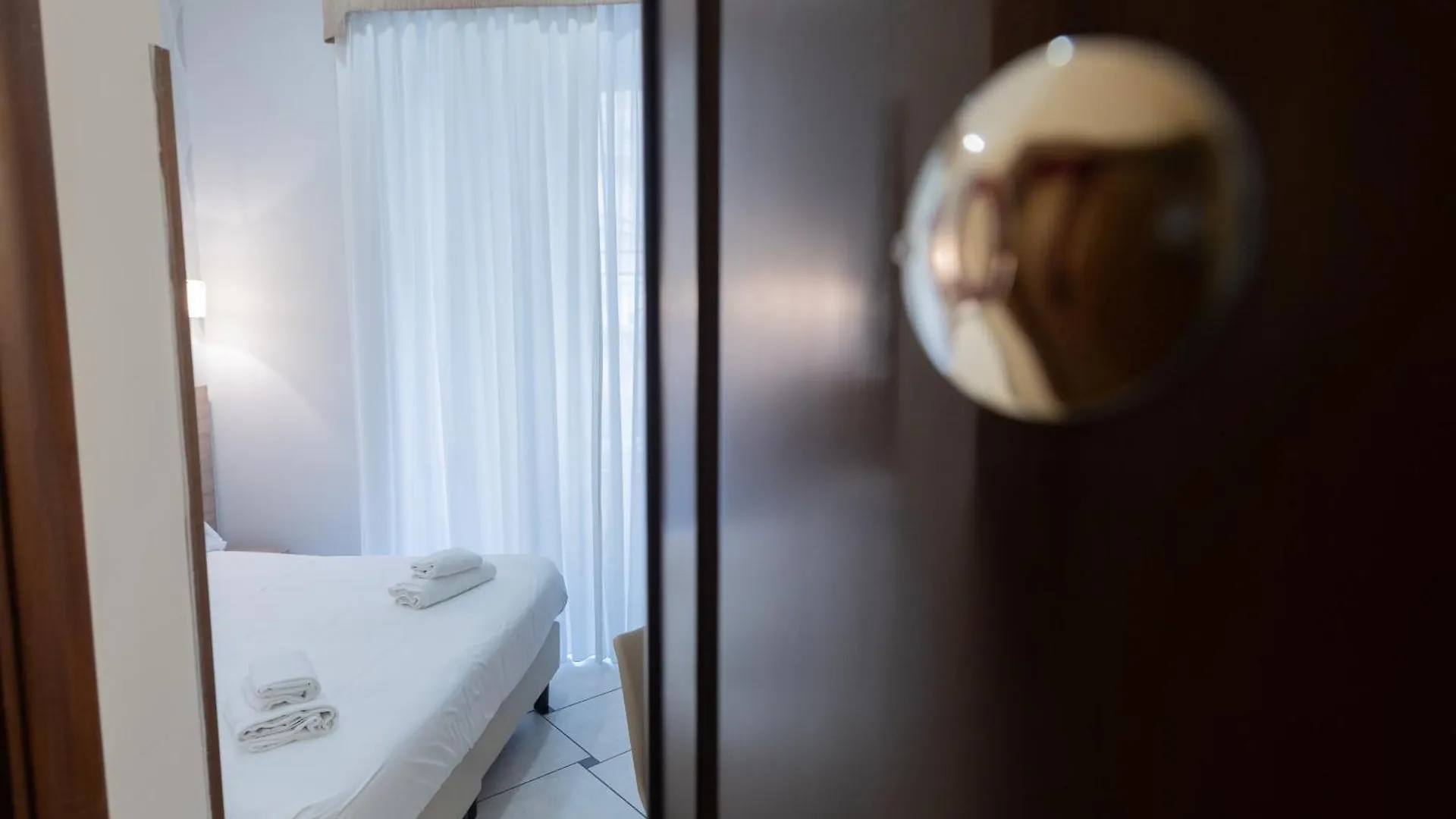 Hotel Garibaldi New Naples 3*,  Italy
