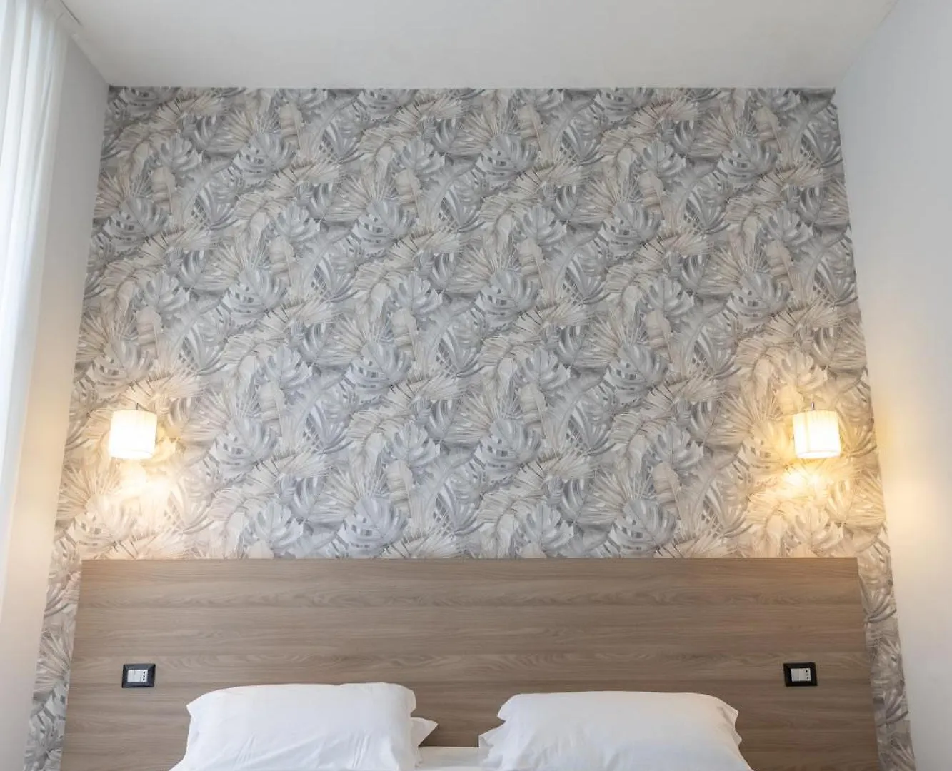 Hotel Garibaldi New Naples 3*,