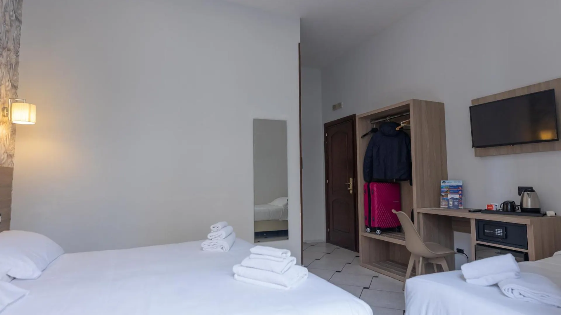 Hotel Garibaldi New Naples Italy