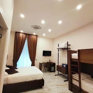 Hotel Auroom